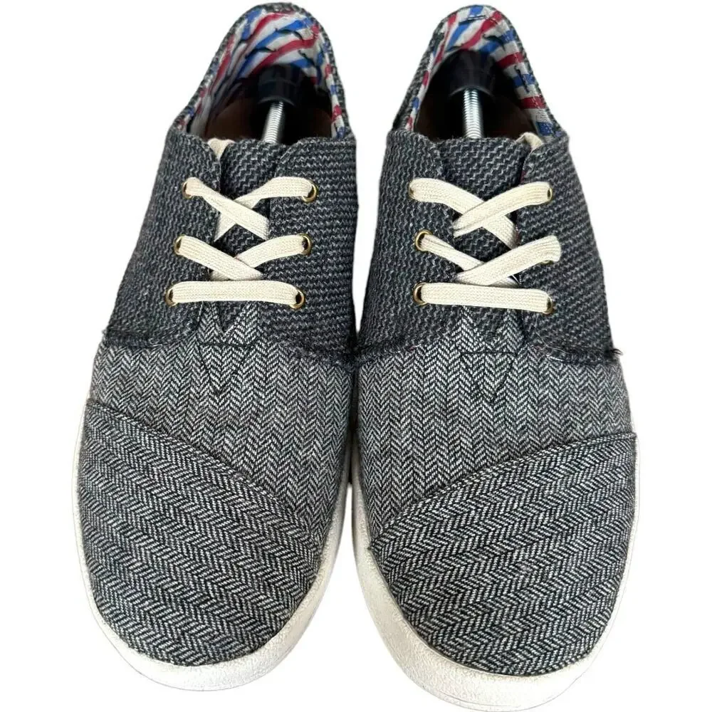 TOMS Mens Mustache Sneakers Gray Herringbone Lace Up Low Top Flat Heel Casual 8